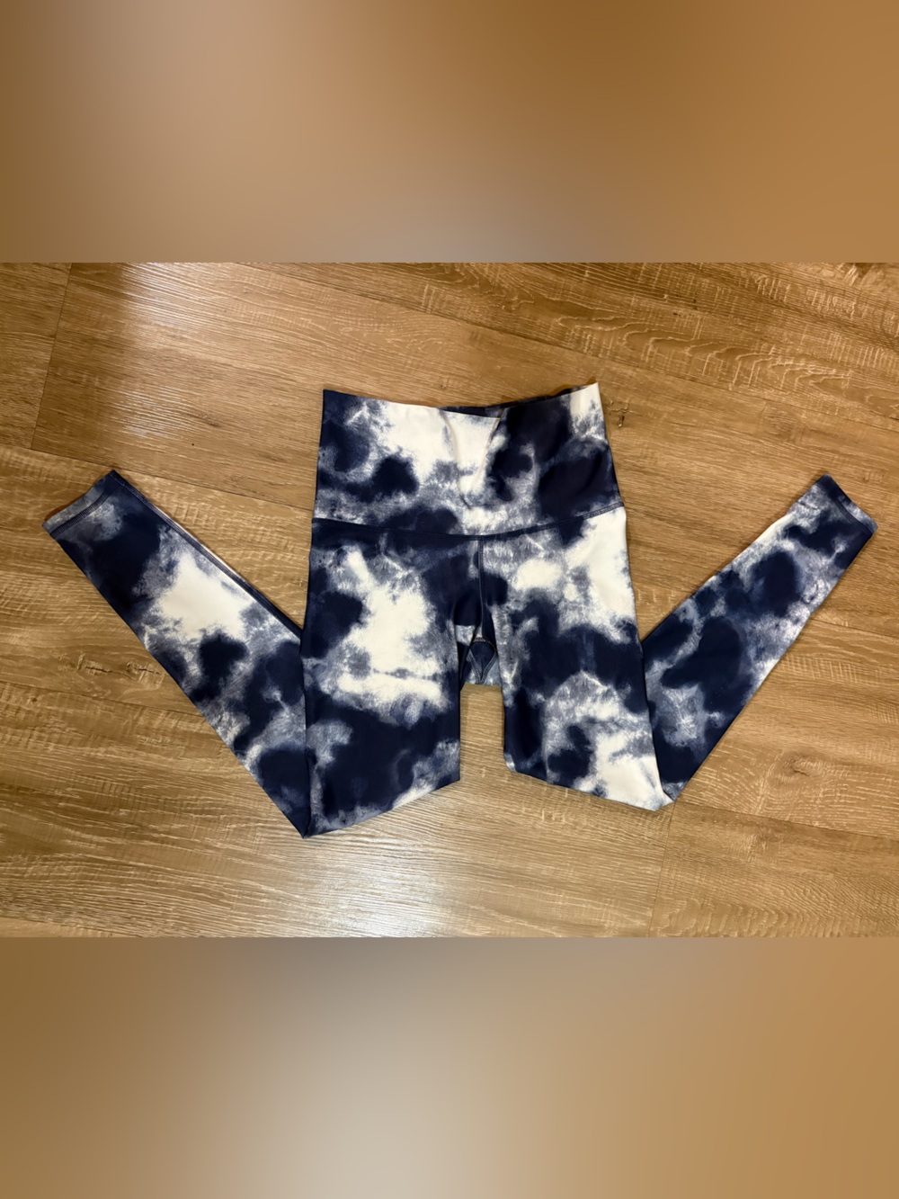 Old Navy Navy & White Tie-Dye High Waisted Leggings